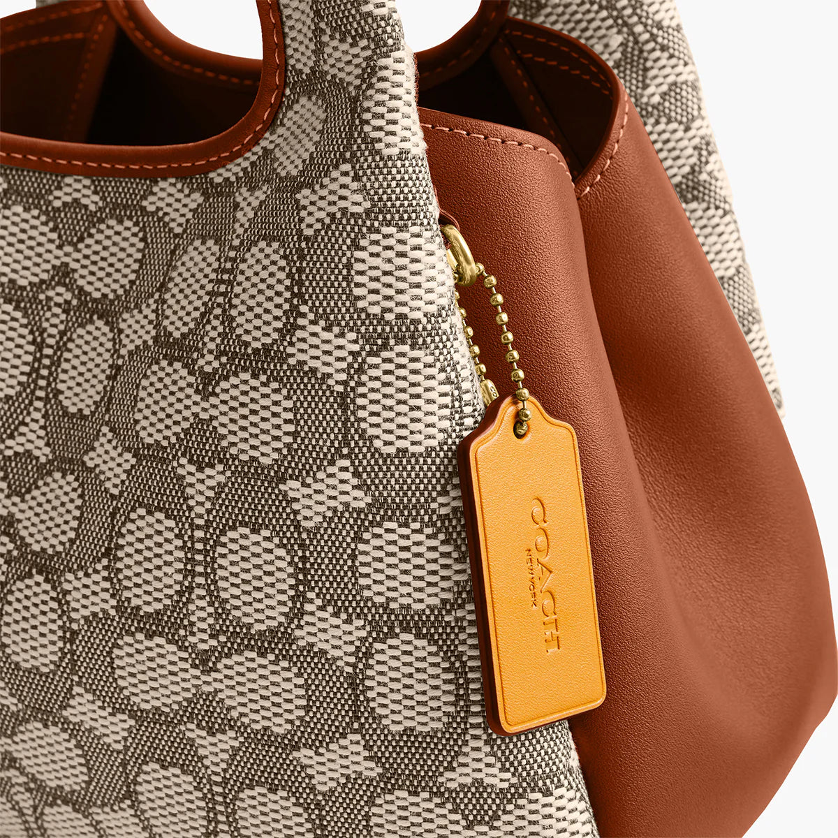 Lana Shoulder Bag 23
