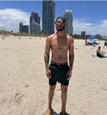 Grey L, Miami