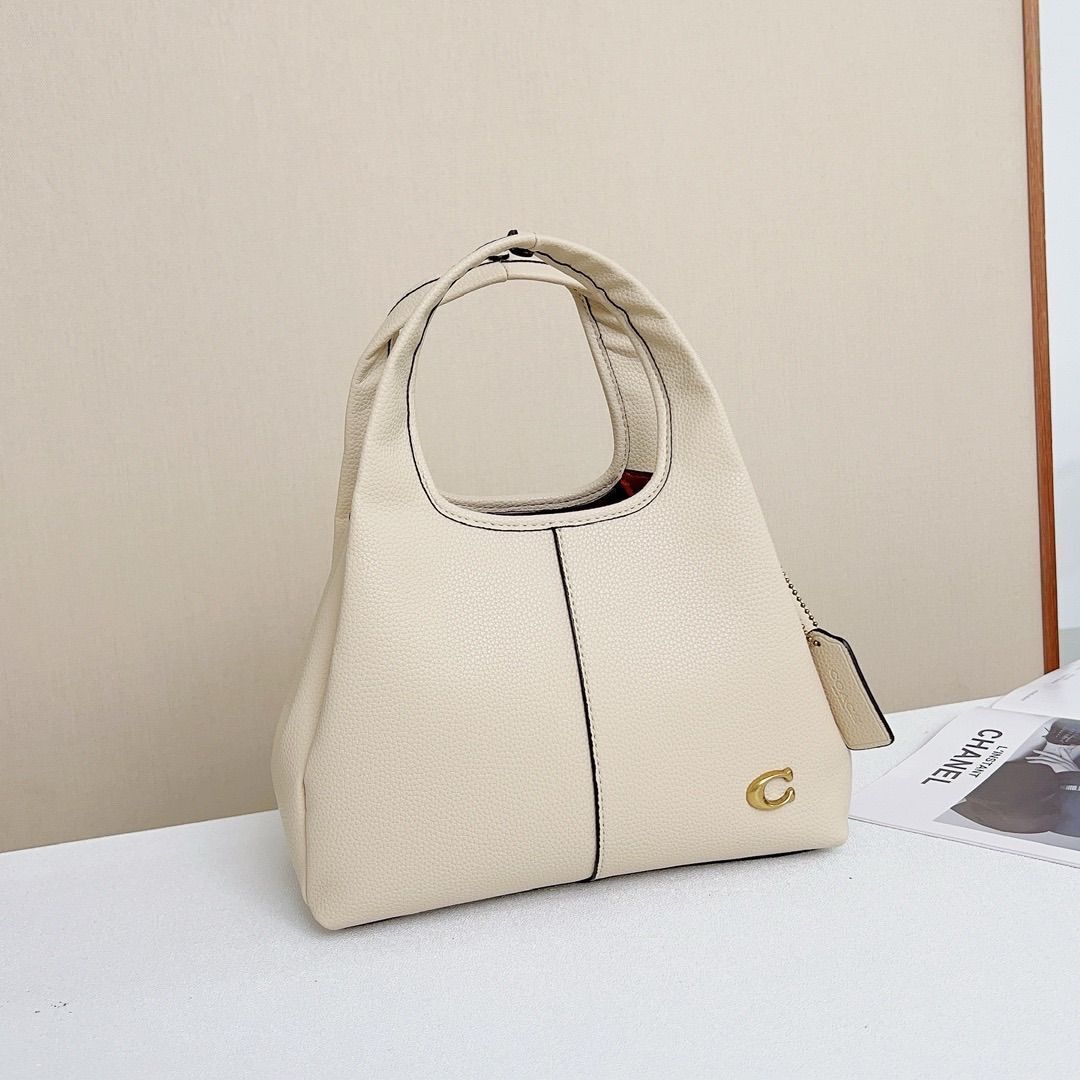 Lana Shoulder Bag 23